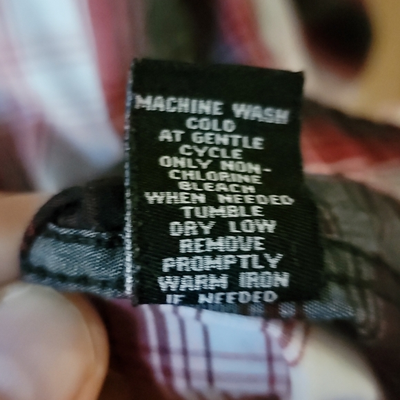 Carbon Size Large Button Down 60% Cotton 40% Poly - Picture 8 of 8